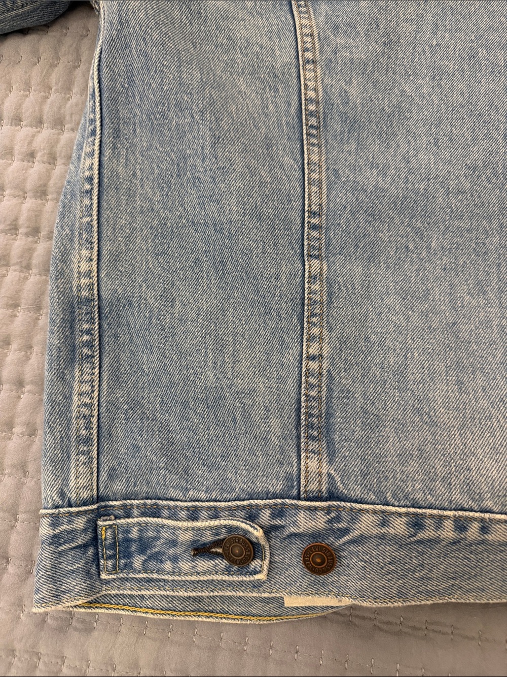 Levi's Classic Light Blue Denim Work Jacket - Picture 10 of 11